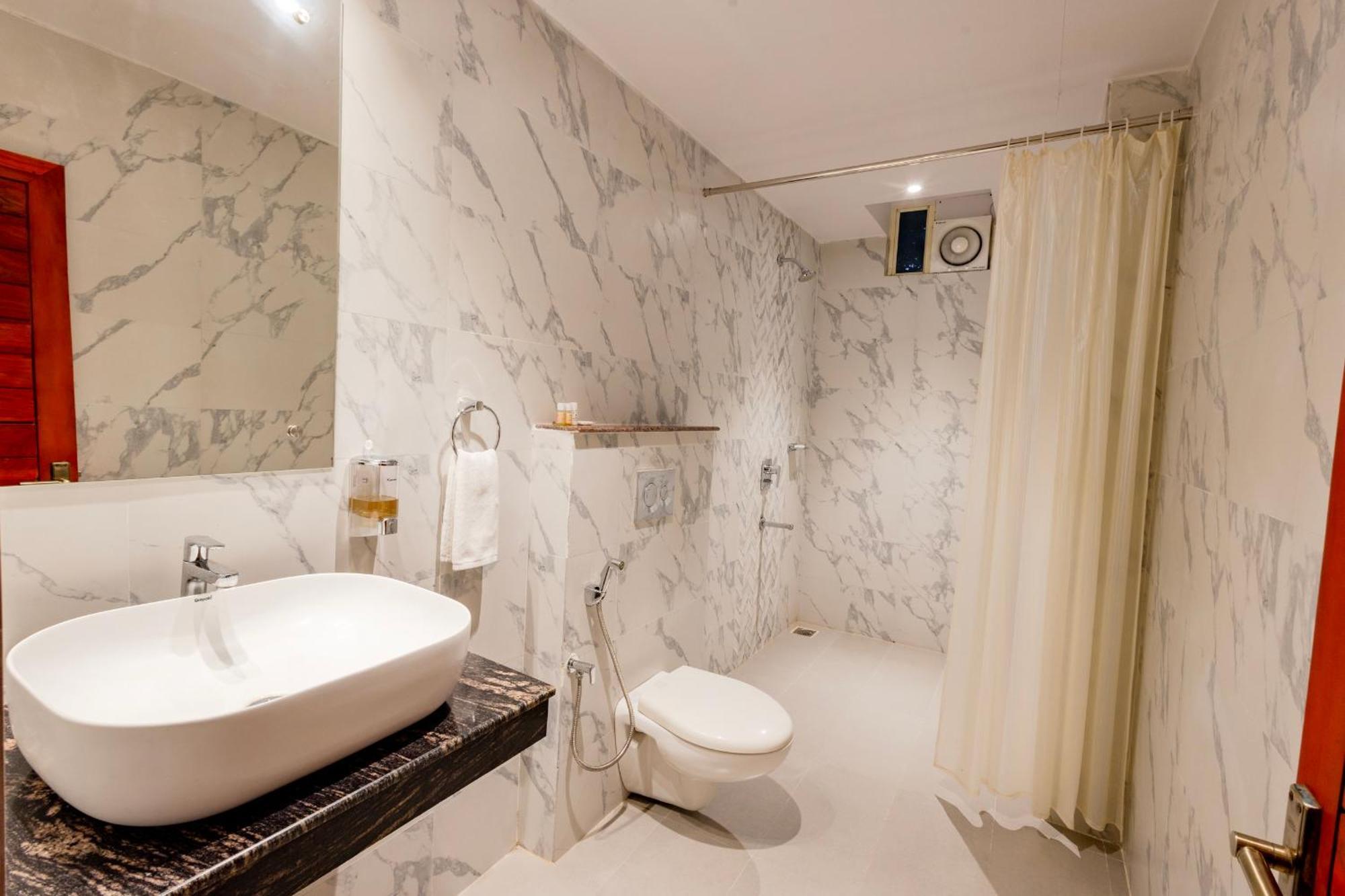 פורט בלייר Hotel Serene Palace מראה חיצוני תמונה