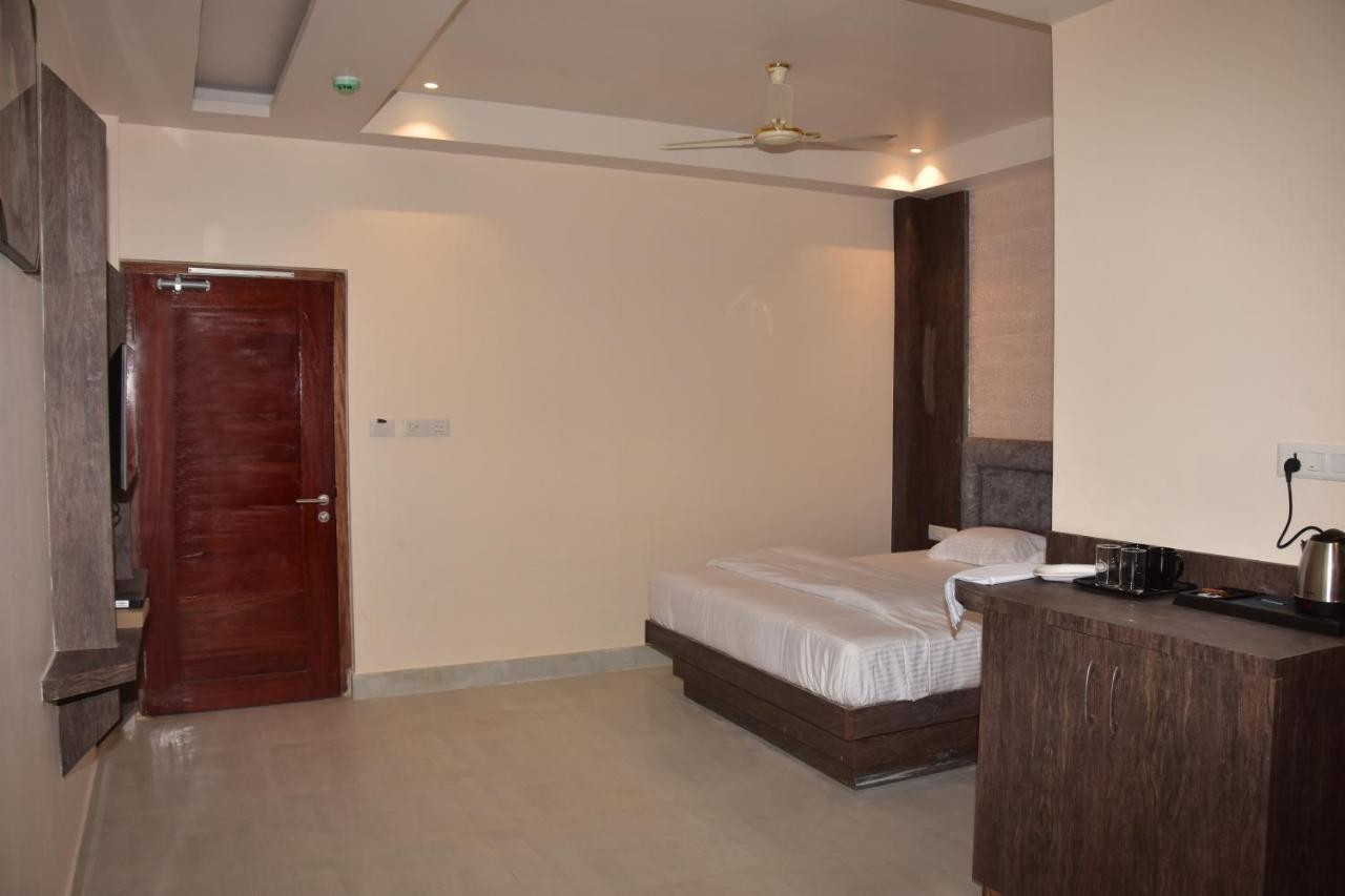 פורט בלייר Hotel Serene Palace מראה חיצוני תמונה
